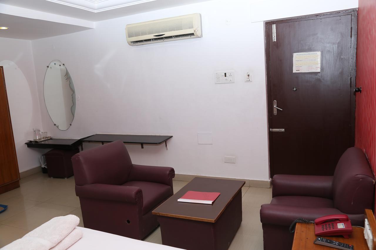 Sri Srinivasar Residency Hotel Vellore Exterior foto